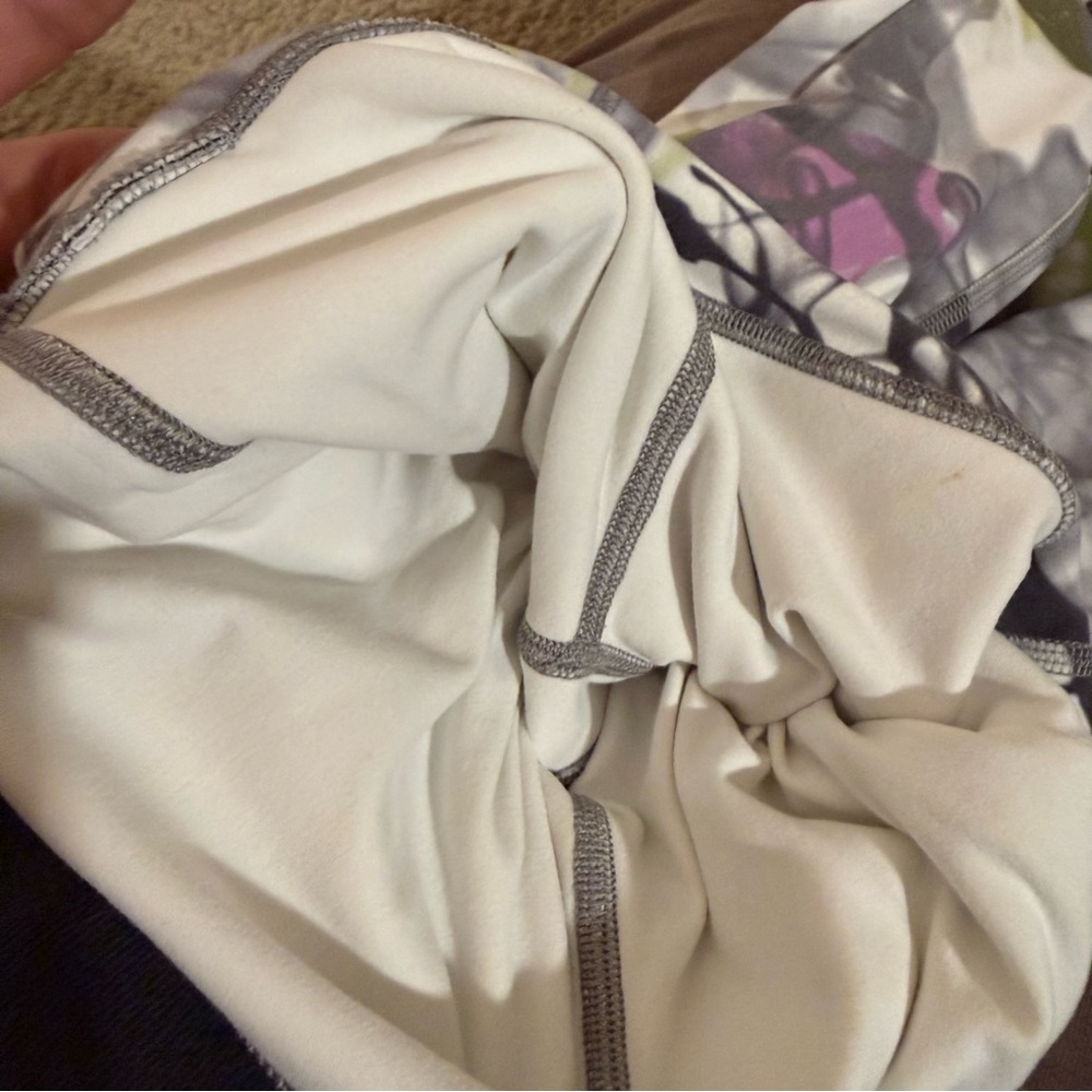 Lululemon Athletica Throwback Align Leggings - Un… - image 4